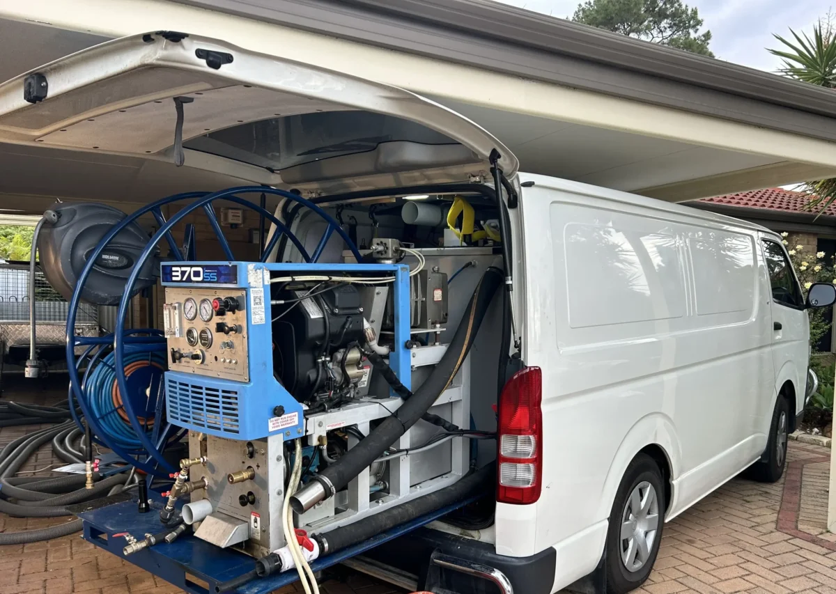 servicing truck mount for hot water extraction perth